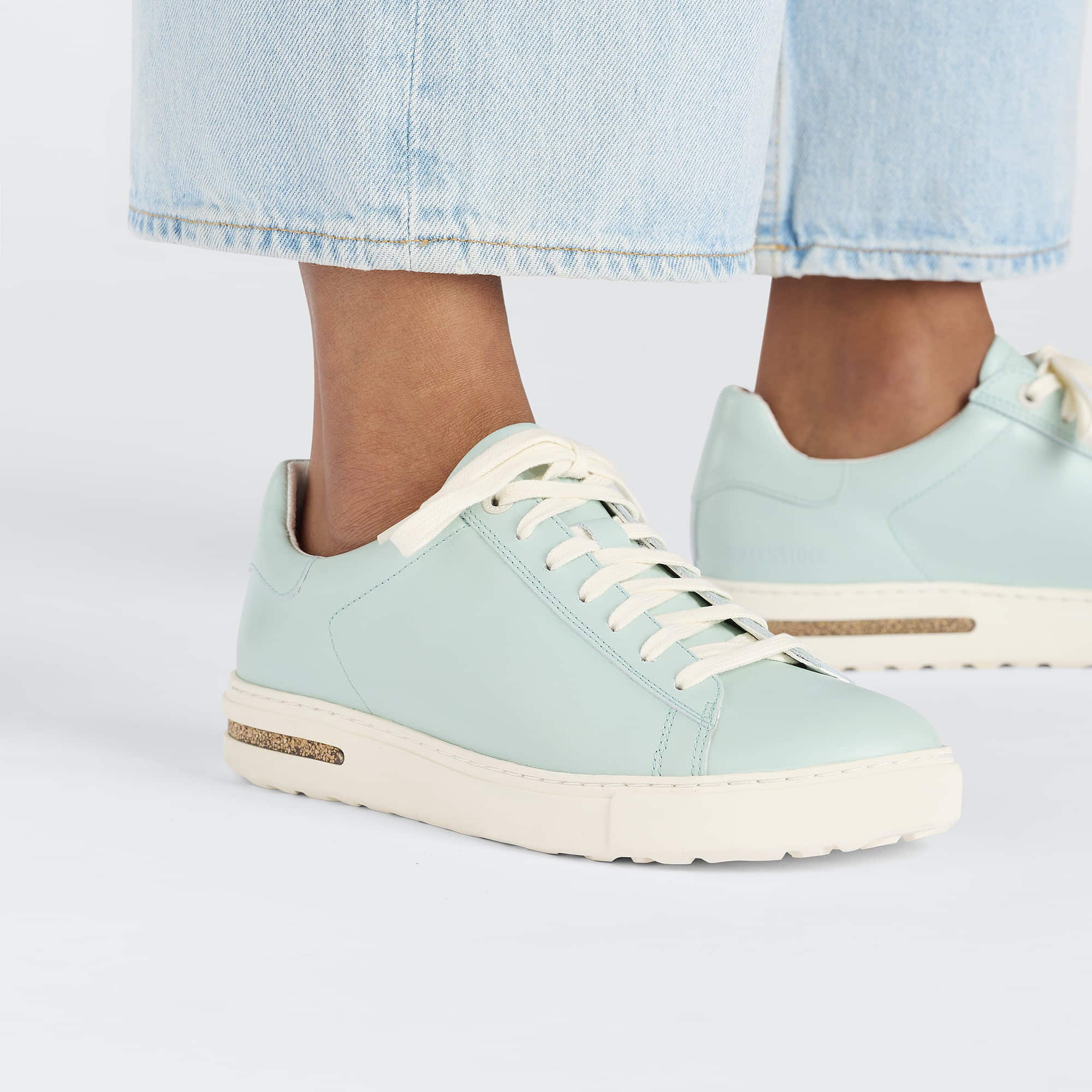 Bend Low Natural Leather