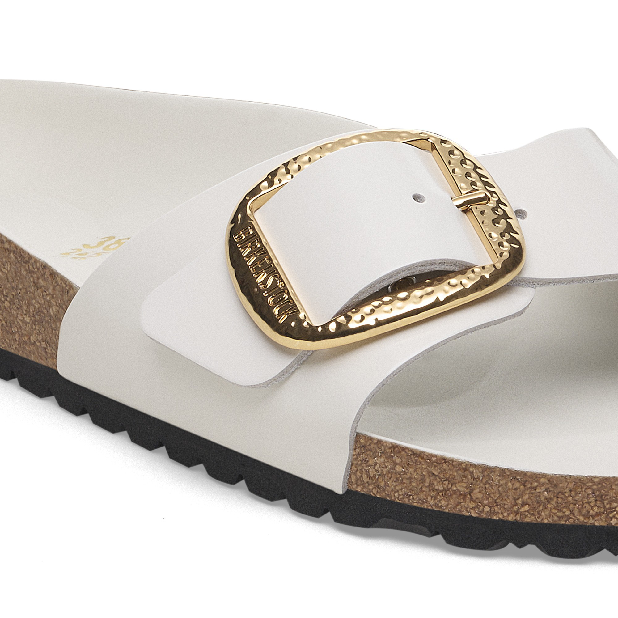 Madrid Big Buckle Natural Leather Patent