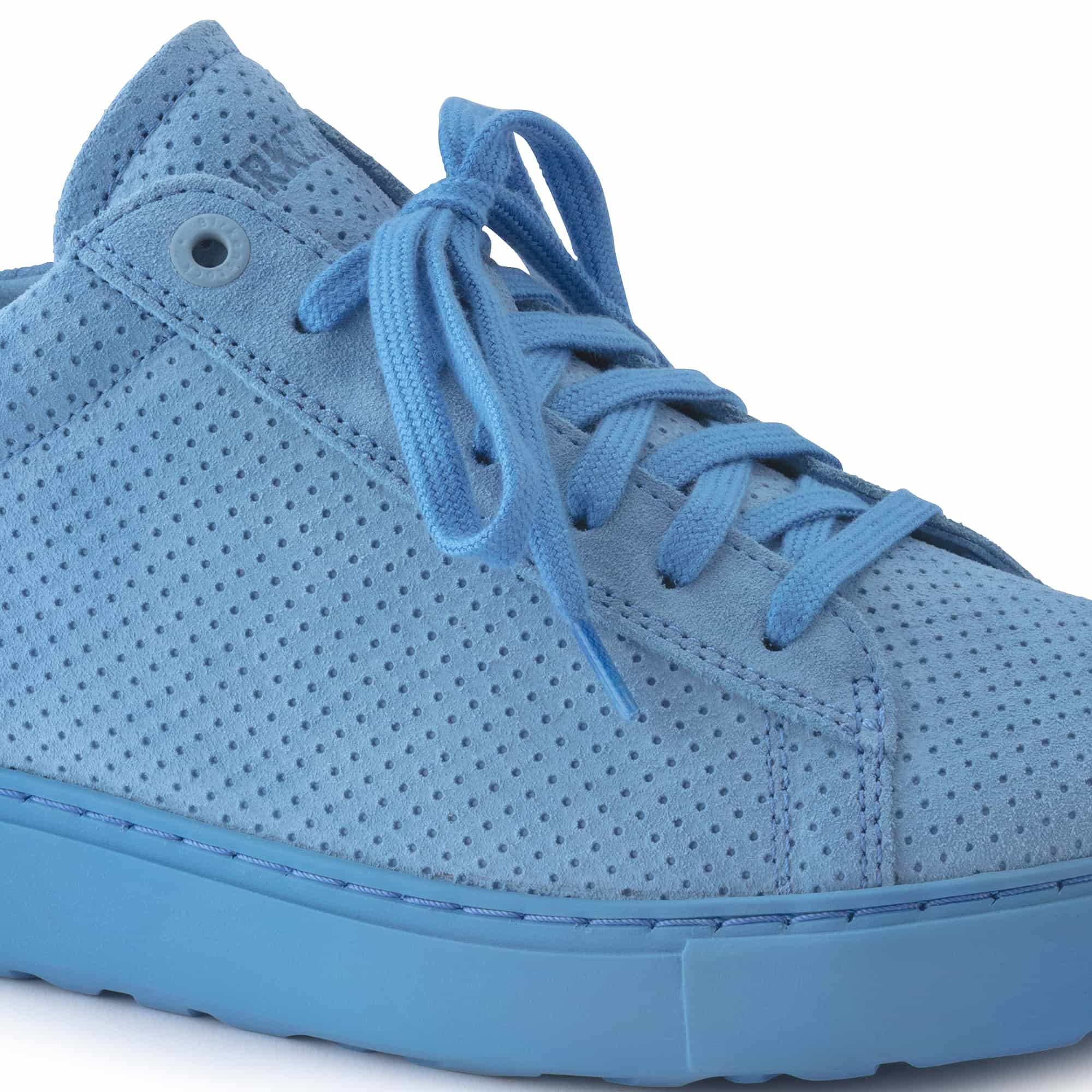 Bend Low Suede Embossed