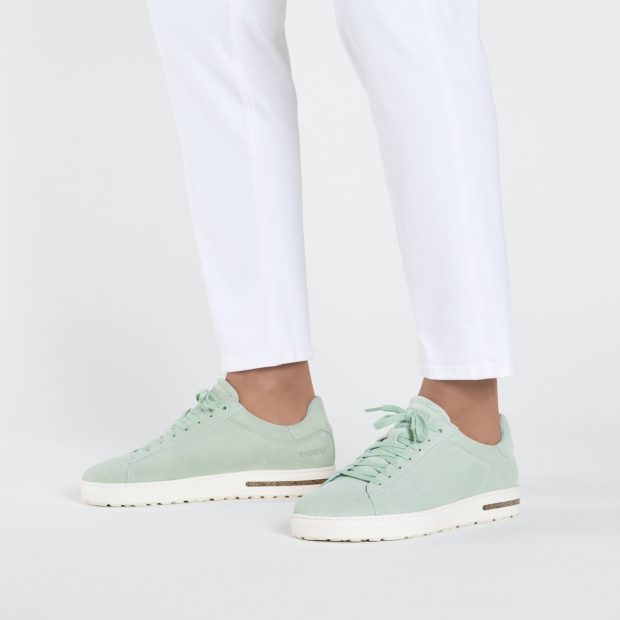 Bend Low Suede Leather