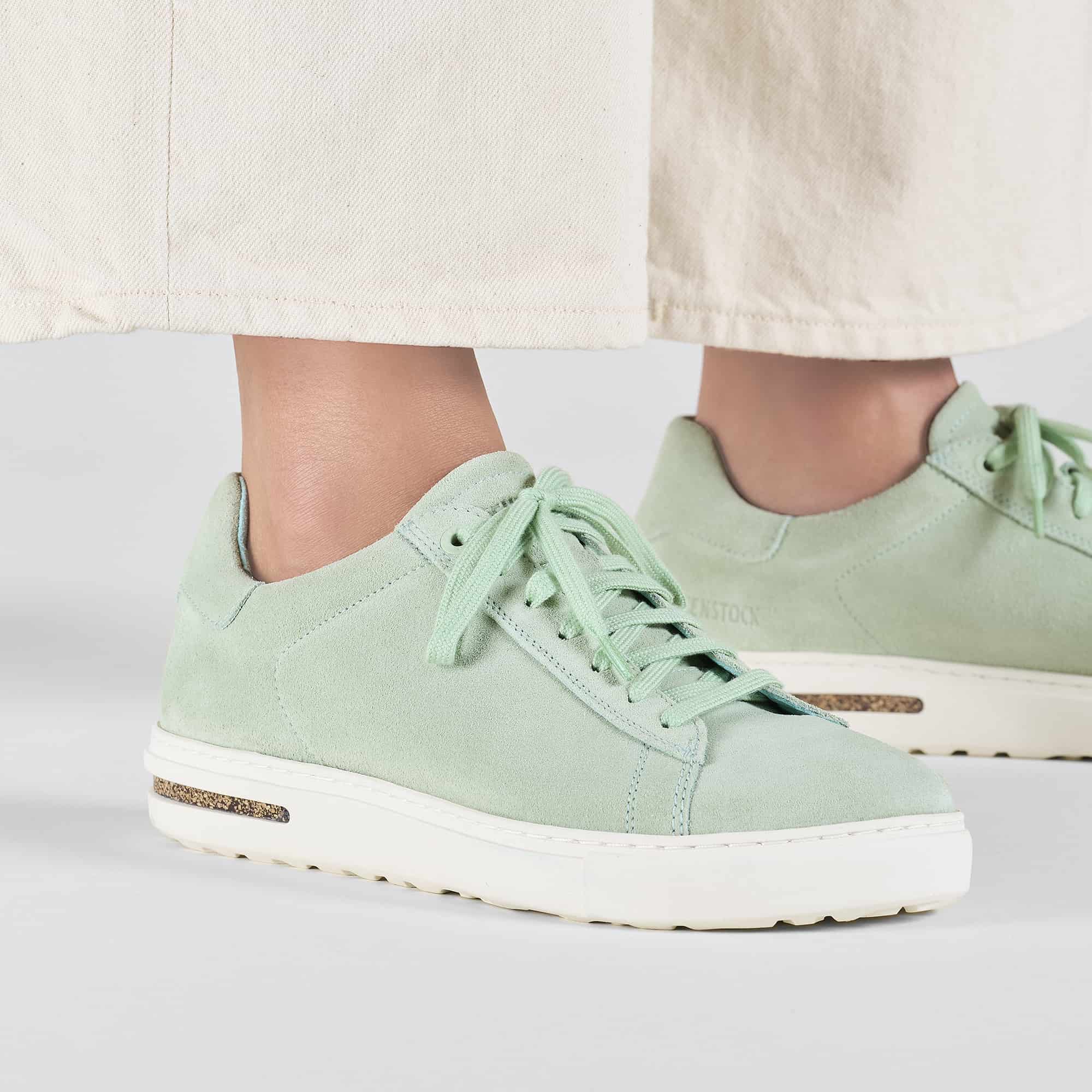 Bend Low Suede Leather